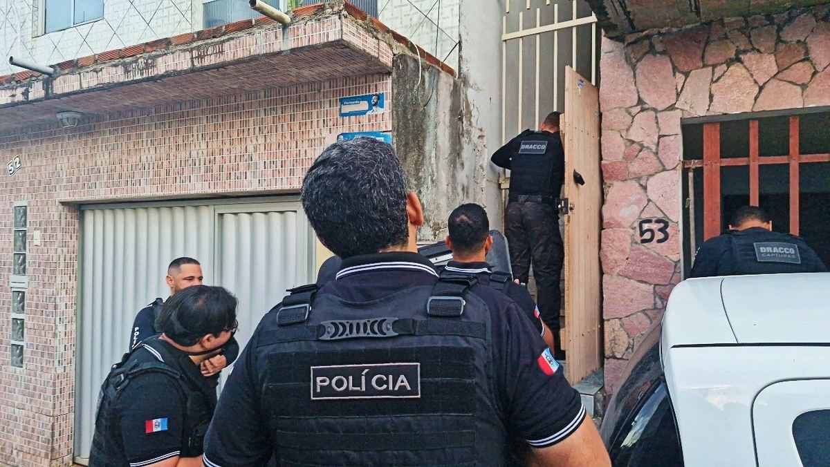 Policiais civis da Polícia Civil de Alagoas (PCAL) em foto oficial — concurso PCAL, Agente e Escrivão