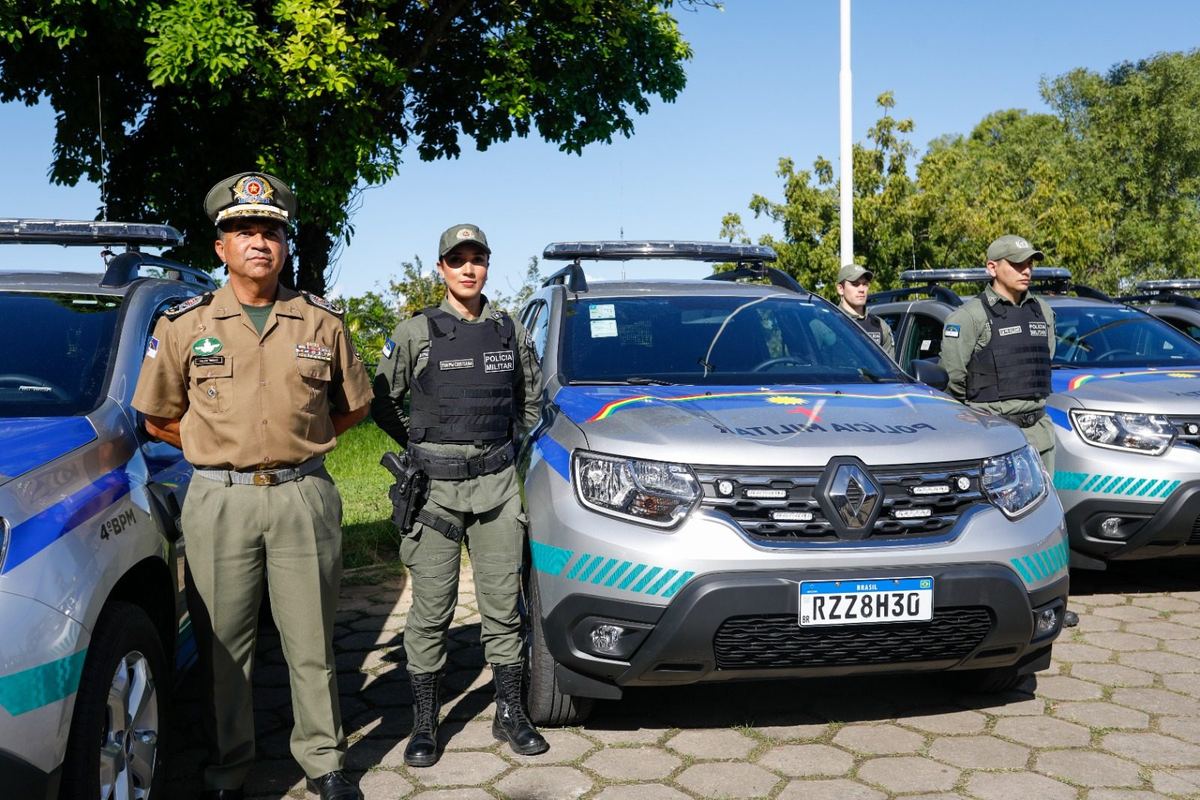 Policiais militares da Polícia Militar de Pernambuco (PMPE) em foto oficial, imagem ilustrativa — concurso GCM Trindade